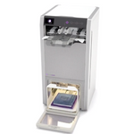 Charger l'image dans la galerie, FOLDIMATE - LE ROBOT PLIANT DES VÊTEMENTS